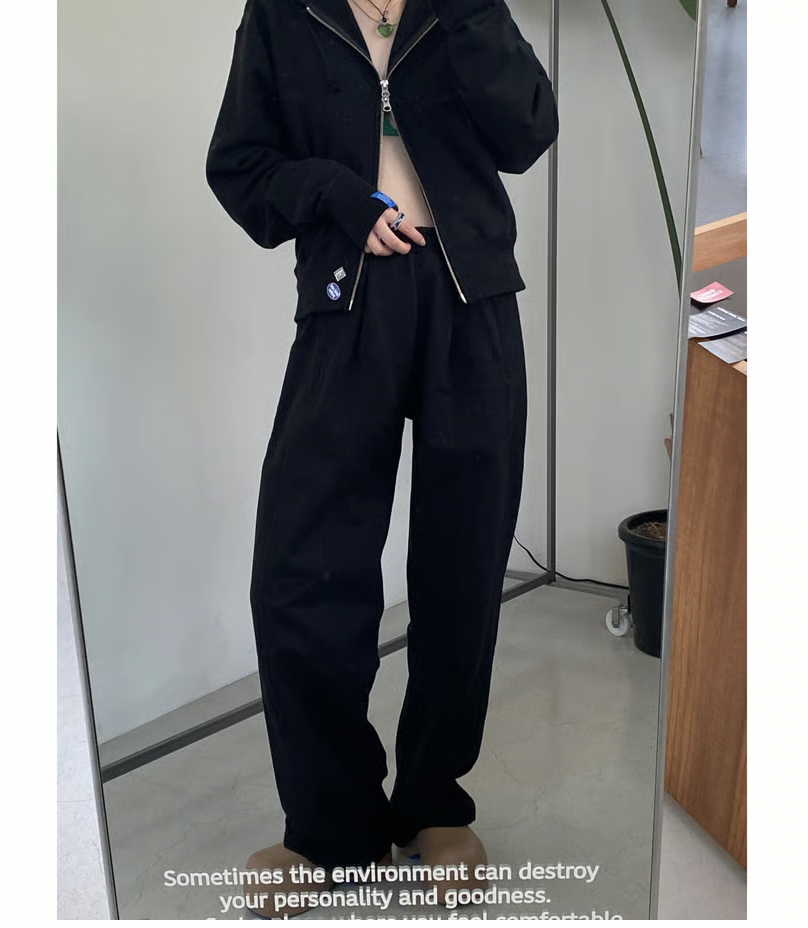 Sweat tucked pants | yurikaakutsu