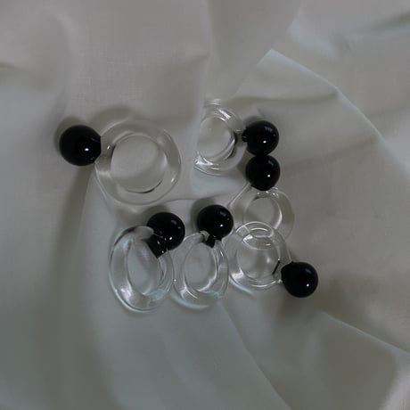 boo /black
