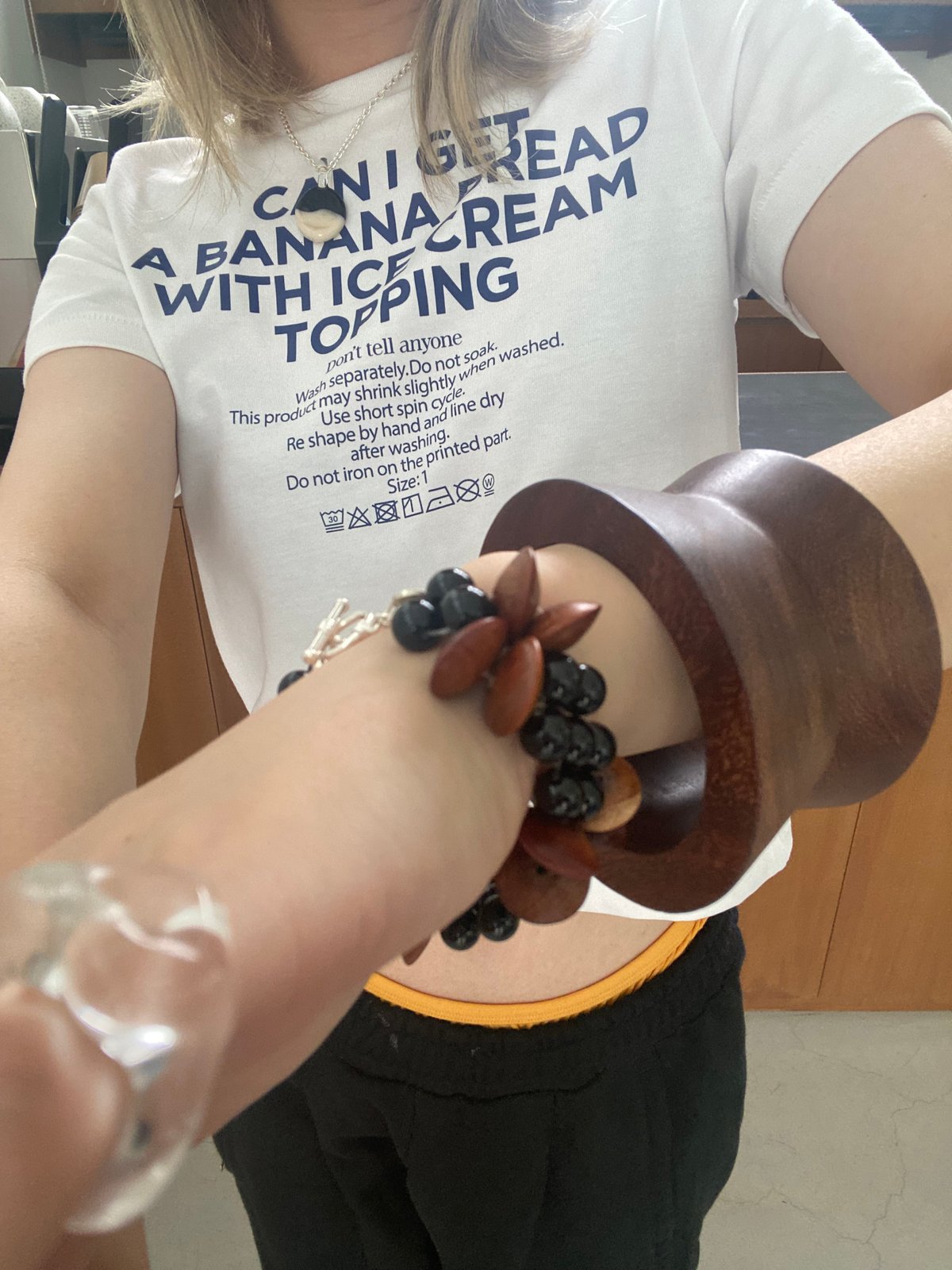 Moment to moment bracelet | yurikaakutsu