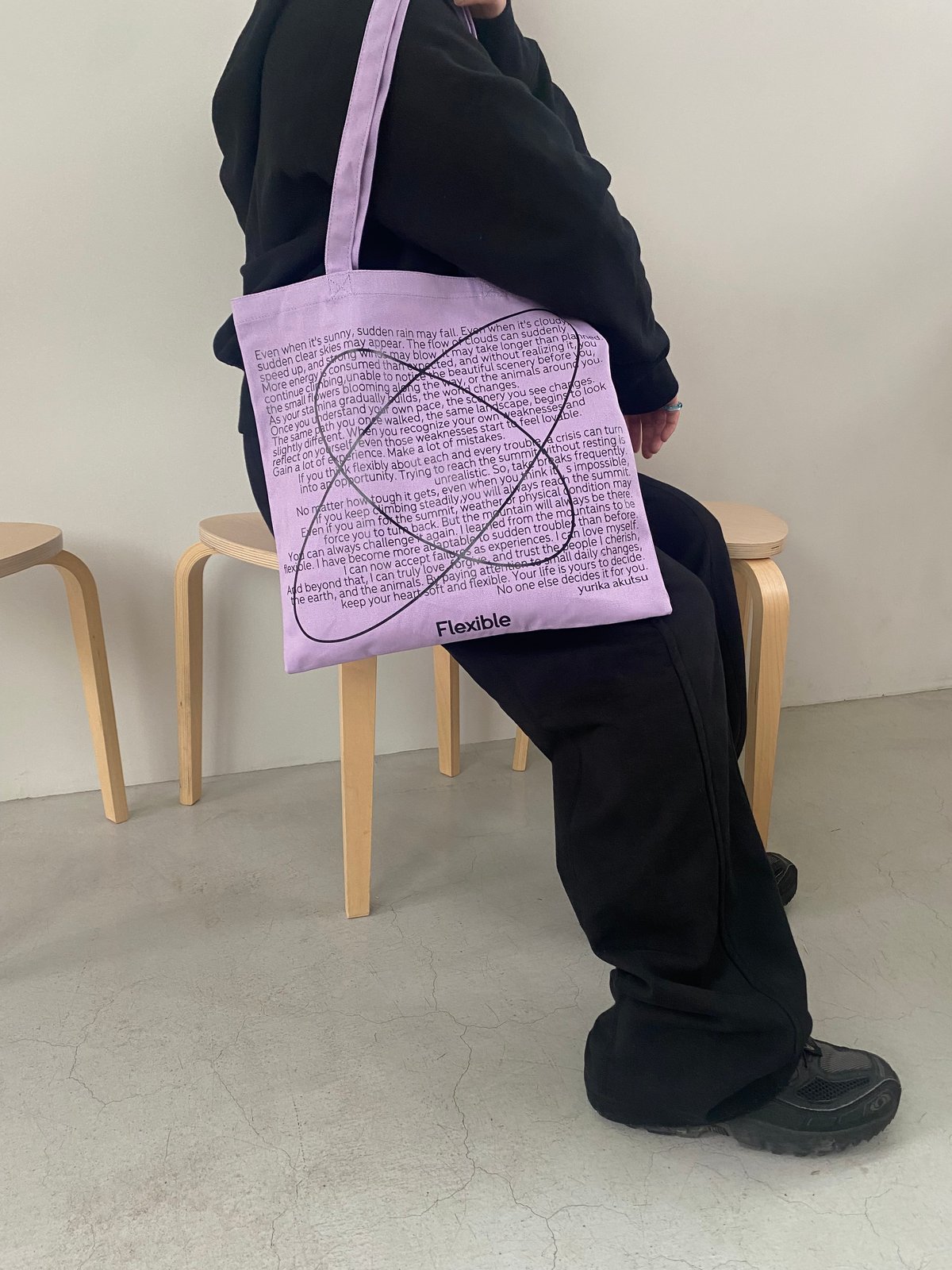 flexible tote bag | yurikaakutsu