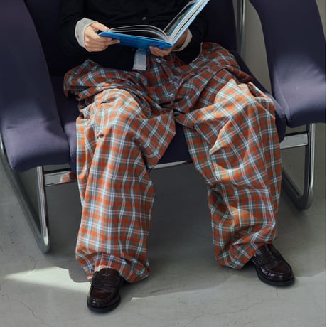 Everywhere Check Pants