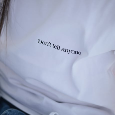 LOGO TEE