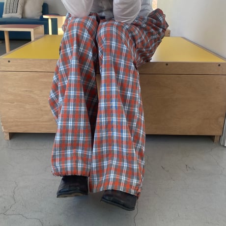 Everywhere Check Pants