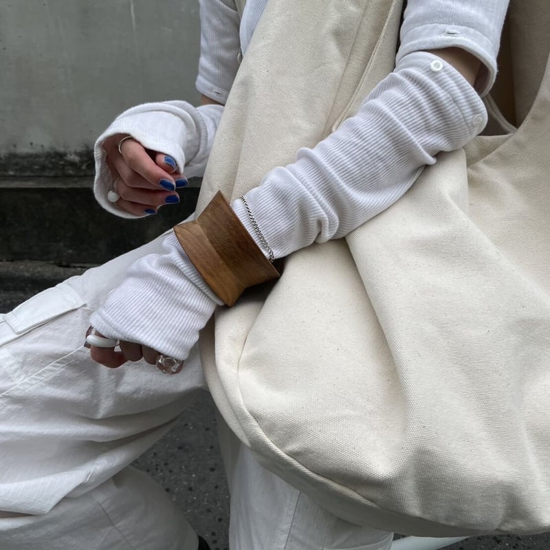 dent wood bangle / brown | yurikaakutsu