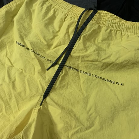 【SKREWZONE】SPEC LOGO NYLON SHORTS