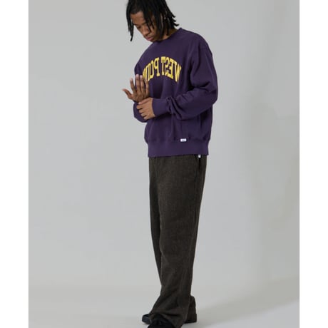【UNFRM】HEAVY WEIGHT BOX CUT DAMAGE CREWNECK
