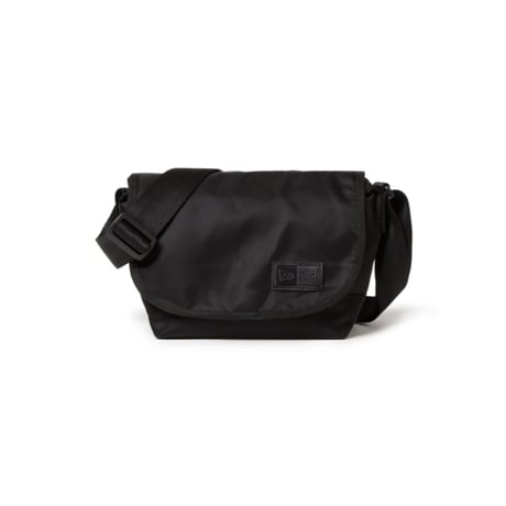 【NEWERA】ショルダーバッグ ミニ 3.5L ナイロンツイル ブラック
