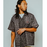 【BIG MIKE】Mesh Leopard Open Slit S/S Shirts - 102625551