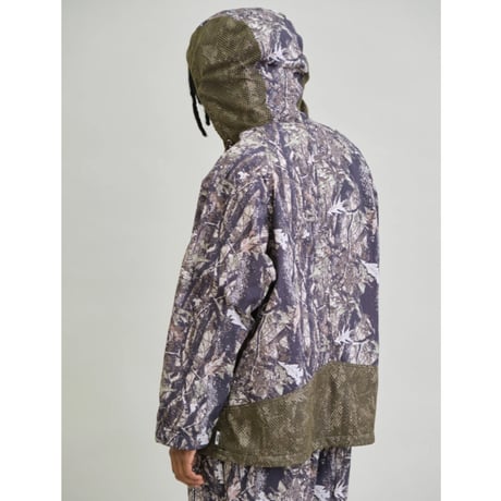 【SKREWZONE】×UNFRM NY TYPEWRITER PANEL MESH DECK PARKA