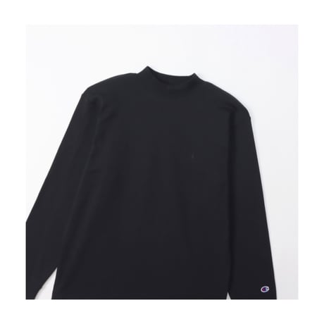 【CHAMPION】モックネックロングスリーブTシャツ