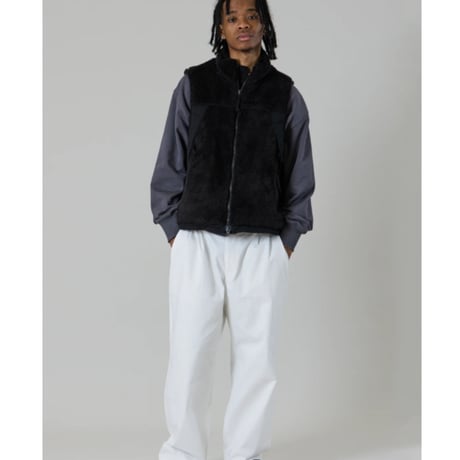 【UNFRM】COZY BOA FLEECE ZIP-UP VEST