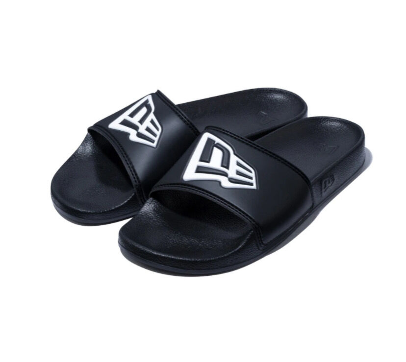 大人気♪【NEW ERA】シャワーサンダル ボックスロゴ ブラック fit=scale-down,w=1200