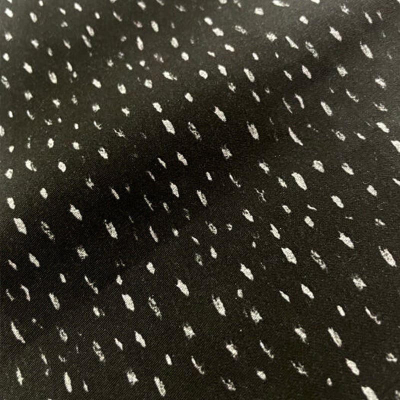 ラビットキーホルダー -hand-painted polka dots BK- | T dol