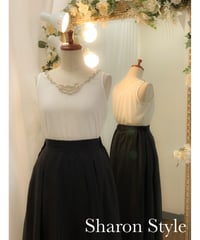 ネックレスビジューノースリーブトップス