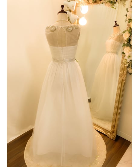 ネックレスビジュー スリーブレスドレス　ホワイト