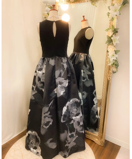 ジャージー×サテン モノトーン スリーブレスドレス　ブラック