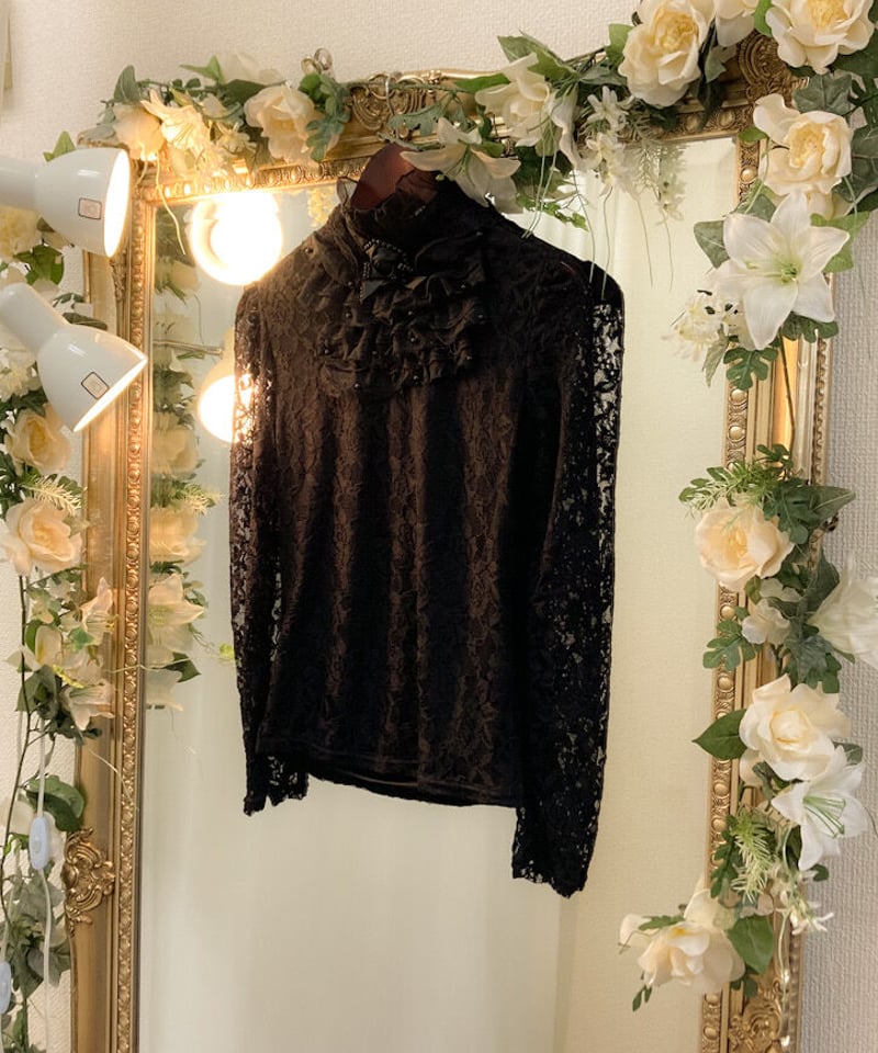 薔薇モチーフ ゴシックトップス | Sharon Style Online Boutique