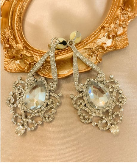 ...et R エテール　イヤリング et R – CREER