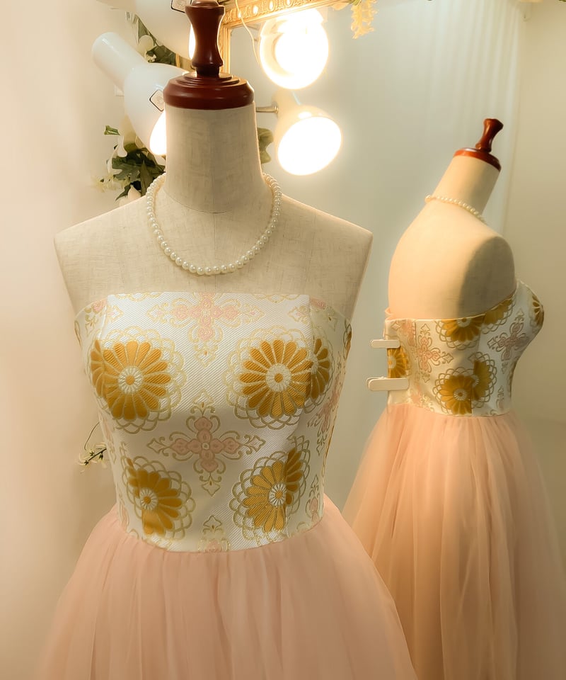 【レア】和ドレス 総刺繍打掛生地　サーモンピンク　着物ドレス　帯締 華徒然×吉木千沙都 サーモンピンク/赤 牡丹柄 シンプル すっきり