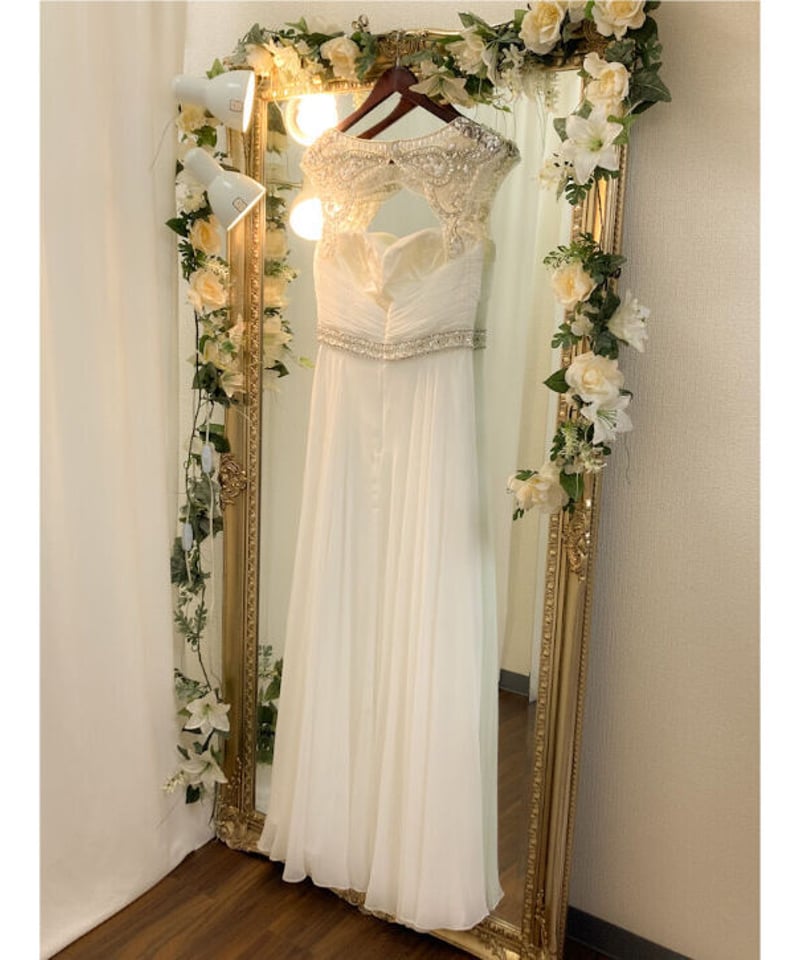 ポップカラー ショルダービジュードレス スノウホワイト Mサイズ