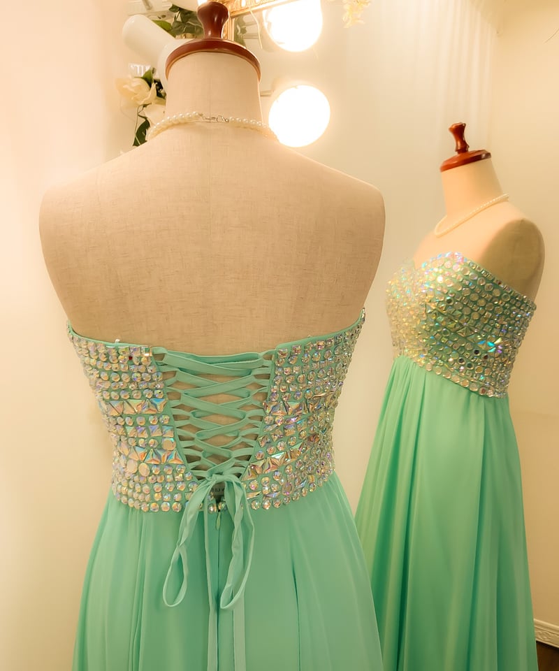JOVANI 装飾 ビジュー ストラップレス スタイル ロングドレス 緑 JOVANI 装飾 ビジュー ストラップレス スタイル ロングドレス 緑
