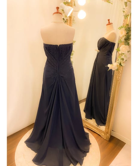 シフォンプリーツデザインベアトップドレス　ネイビー　M大きめサイズ
