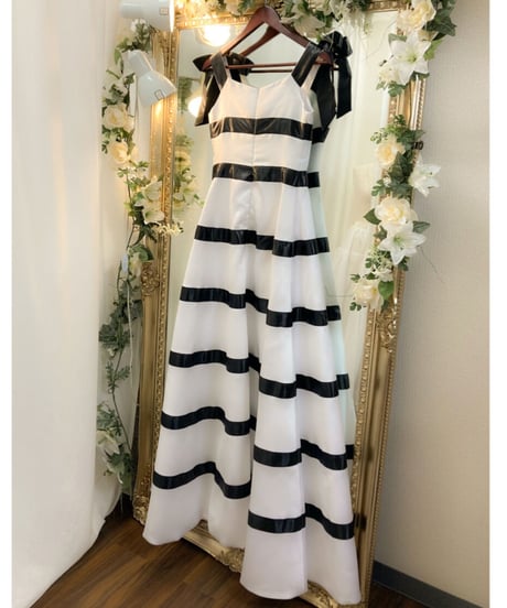 ショルダーリボン Aラインドレス　BK×WH