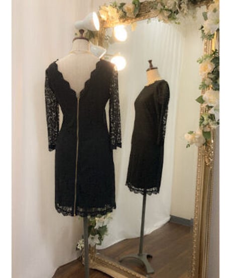 ロングスリーブ総レースワンピース　ブラック　Mサイズ
