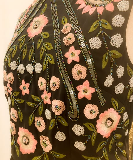 ADRIANNA PAPELL フラワー刺繍２ピースドレス　ブラック　XLサイズ