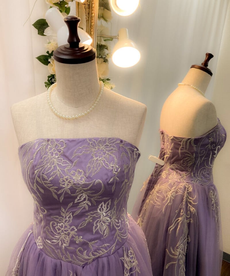 花柄刺繍 ボリュームロングドレス グレイッシュラベンダー 花柄刺繍 ボリュームロングドレス グレイッシュラベンダー