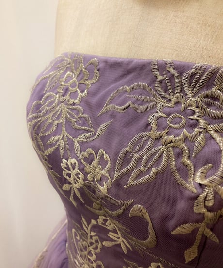 花柄刺繍 ボリュームロングドレス　グレイッシュラベンダー　M-MLサイズ