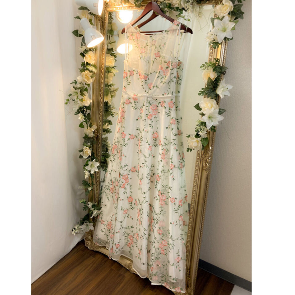 大人気❤️大輪フラワー❤️3点セット❤️全3色❤️豪華花柄刺繍❤️人気カラー❤️ 大人気❤️大輪フラワー❤️3点セット❤️全3色❤️豪華花柄刺繍