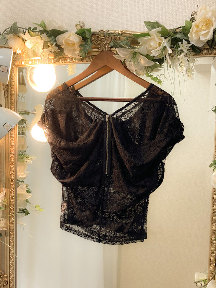 ドレープデザイン ショートスリーブトップス | Sharon Style Online Bou