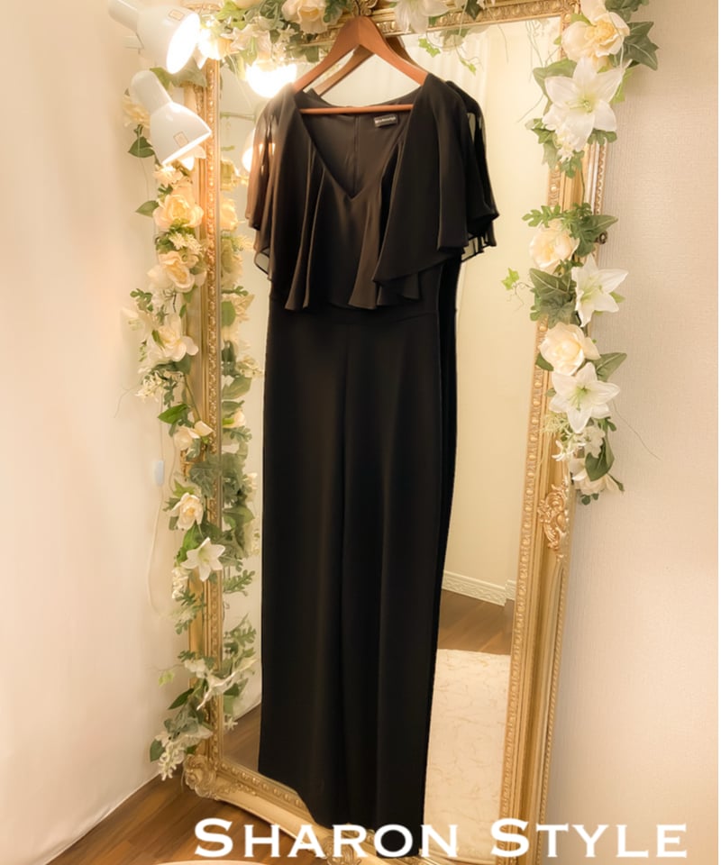 日本未入荷★【SHERRI HILL】オーガンザフリルジャンプスーツ フリルカラー ジャンプスーツ ブラック | Sharon Style Online