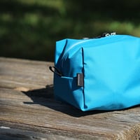 SQUARE POUCH