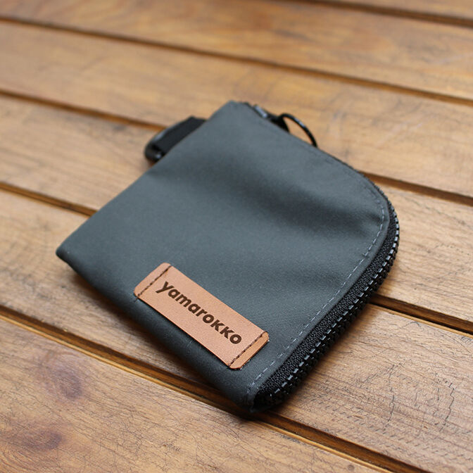 ❣️✨❣️とある　ゲコ太ファスナーアクセサリー付きコインケースブロマイド付き❣️✨❣️ コインケース付きキーケース (イタリアンレザー) 【apo-17bu