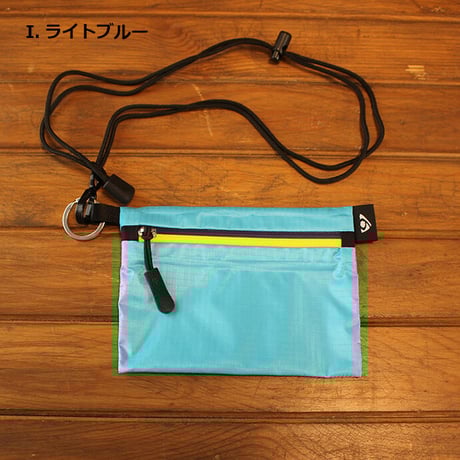 NECK POUCH