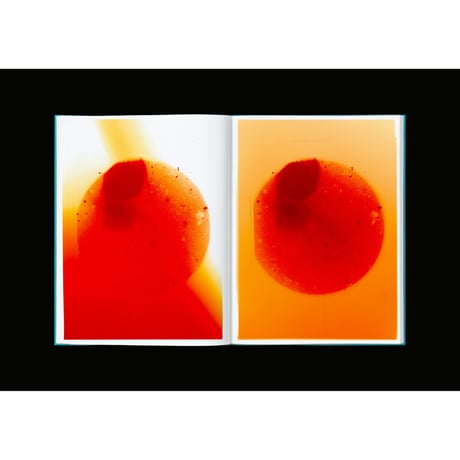 Caroline Corbasson/Andrea Montano『HEAT』