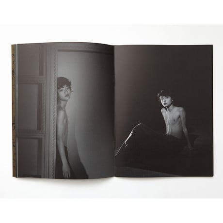 野村佐紀子写真集『月夜』(サイン入り）