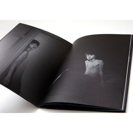 野村佐紀子写真集『月夜』(サイン入り）