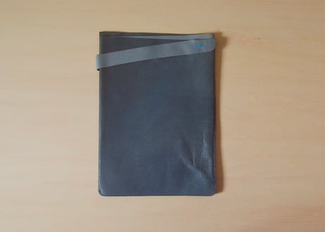 005 バッグ A4 たて ／  経年品