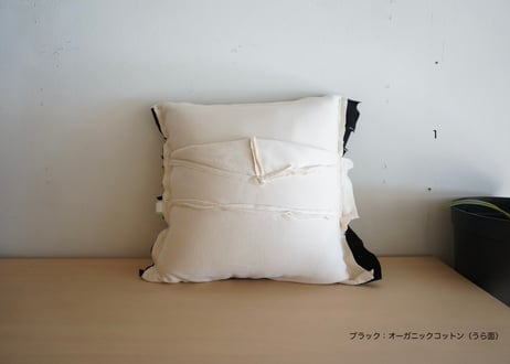 107 クッション／ 四角35