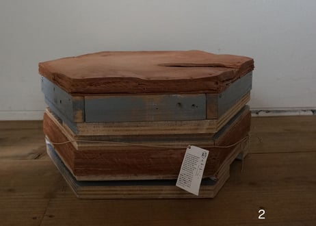 075 積み木スツール 六角_h20 ／ 曽田耕