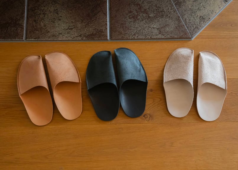 001 スリッパ おとな / キャメル | トートーニー 001 スリッパ おとな / キャメル | トートーニー