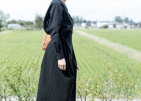LIVING WORK SHIRTS／ blanc