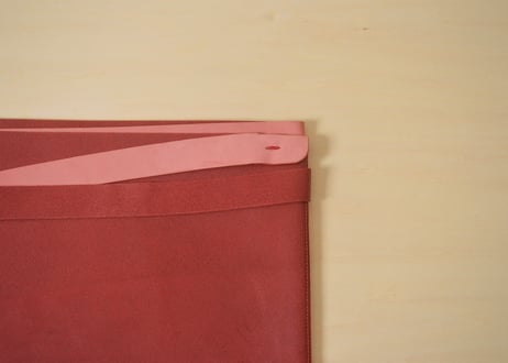 004 バッグ A4 よこ ／  経年品