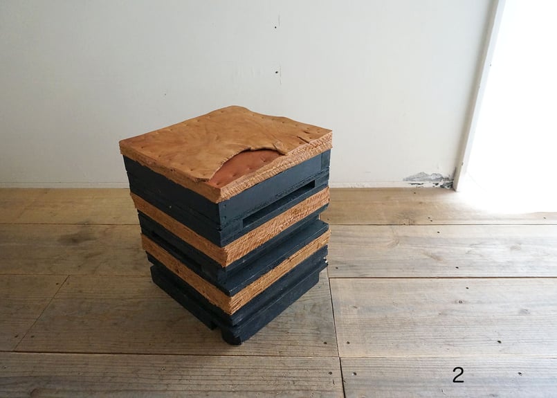 074 積み木スツール 四角／ 曽田耕 | トートーニー