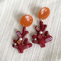 Red Coral Pierce