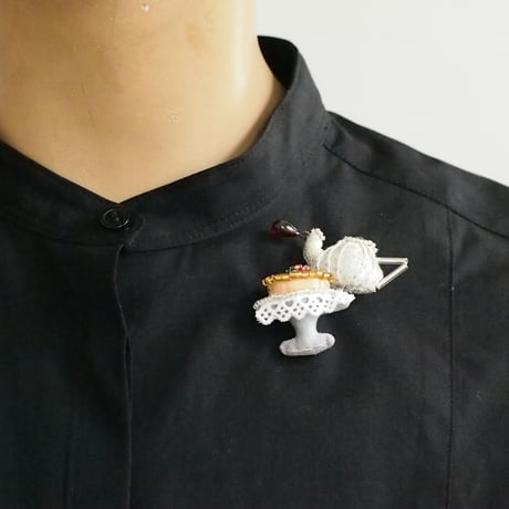 Miniature Teapot Brooch