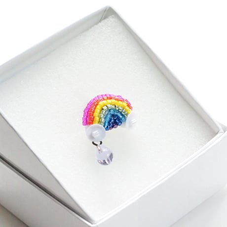 Tiny Rainbow Pierce